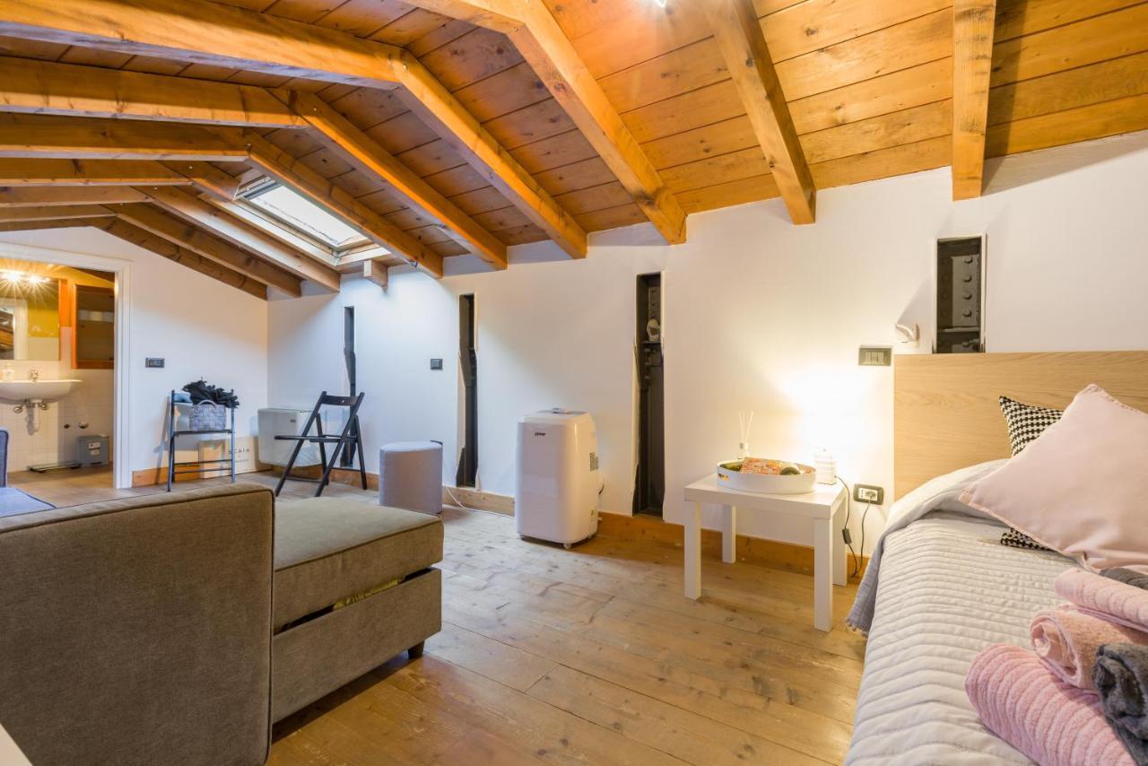דירות ורונה Magnificent Cosy Loft מראה חיצוני תמונה